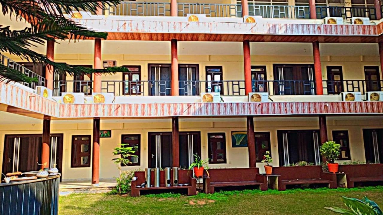 Goyal Plaza Hotel 5 Mint. Waling Distance From Pushkar Lake 외부 사진